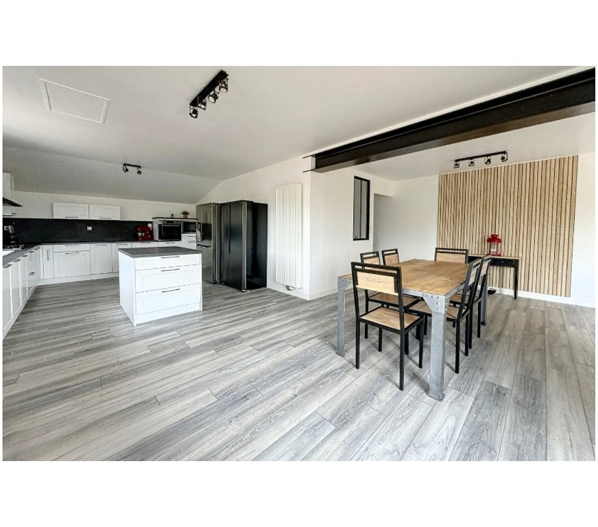 Vente Maison Deux-Sèvres Rom - 79120 - Photos Vivastreet Maison Villa 2008 de 240 m2 + Espace piscine intérieure