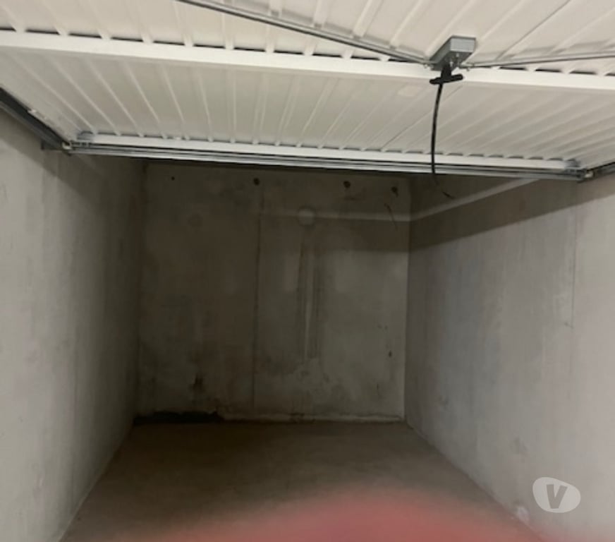 Parkings - Garages Bouches-du-Rhône Marseille - Photos Vivastreet Box neuf fermé dans résidence neuve sécurisée