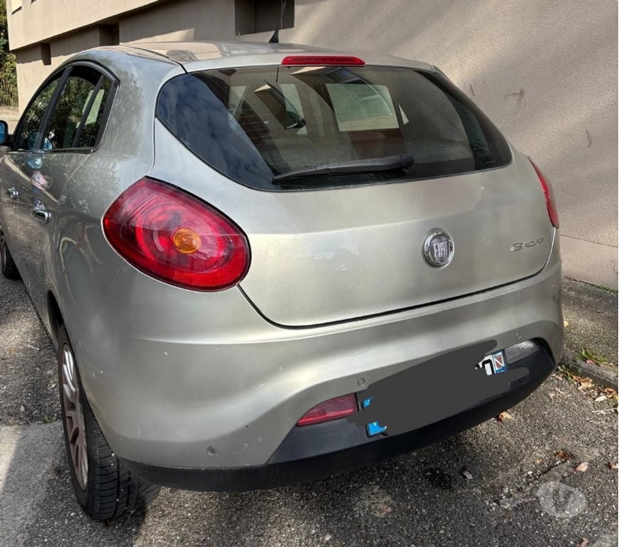 Voiture d'occasion Bas-Rhin Bischwiller - 67240 - Photos Vivastreet Fiat bravo de 2008