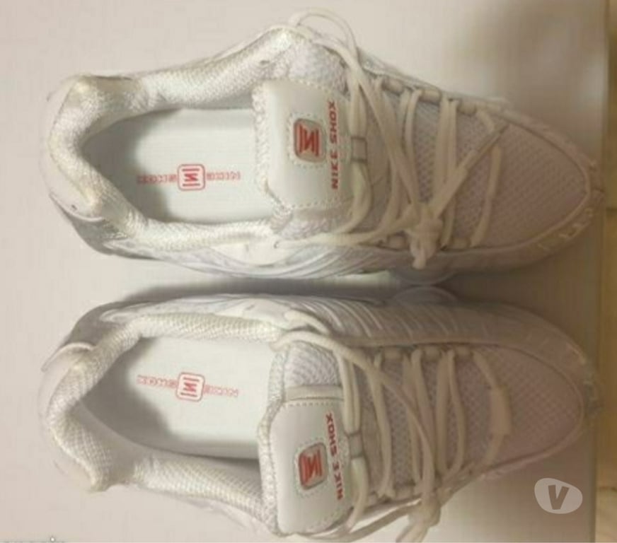 Chaussures Côte-d'Or Dijon - 21000 - Photos Vivastreet Basket Nike Shox taille 40 jamais portée.