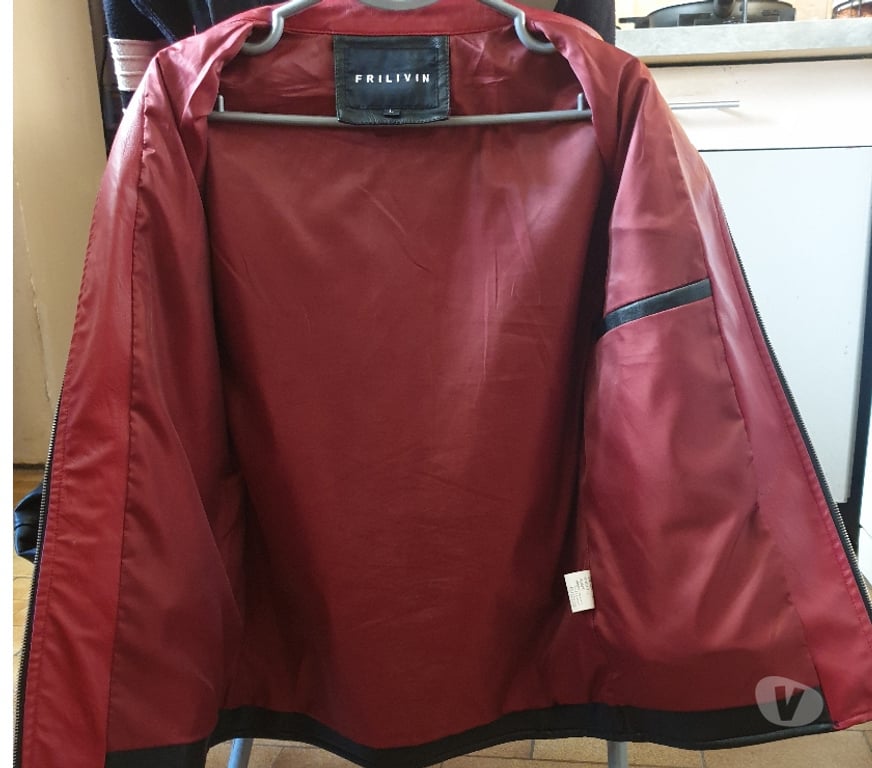 Vêtements occasion Côte-d'Or Dijon - 21000 - Photos Vivastreet Très belle veste très originale