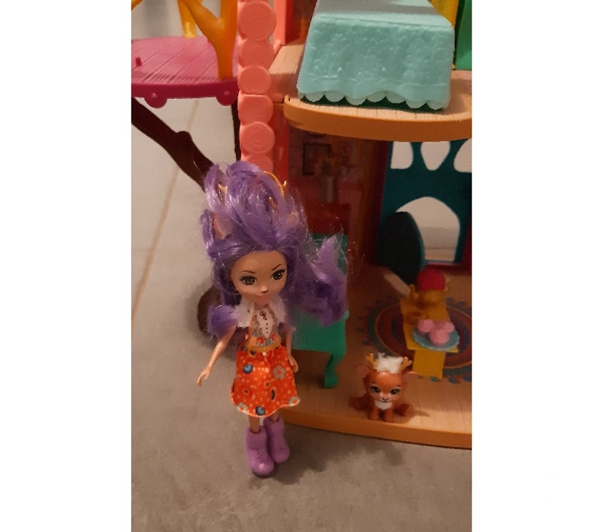 Jeux - Jouets Marne Courcy - 51220 - Photos Vivastreet maison enchantimals cerf