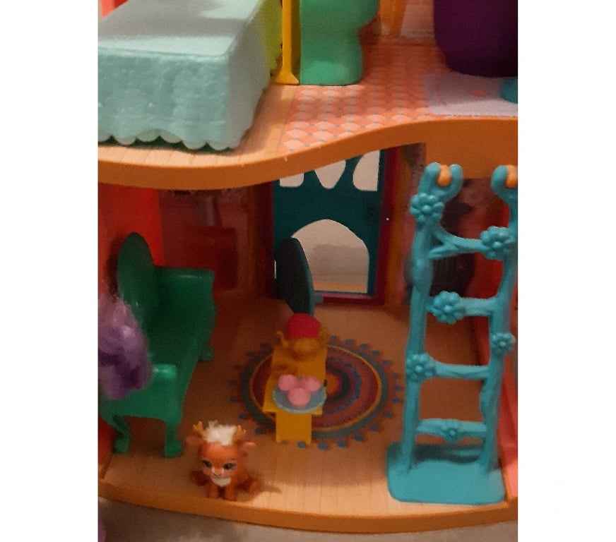 Jeux - Jouets Marne Courcy - 51220 - Photos Vivastreet maison enchantimals cerf