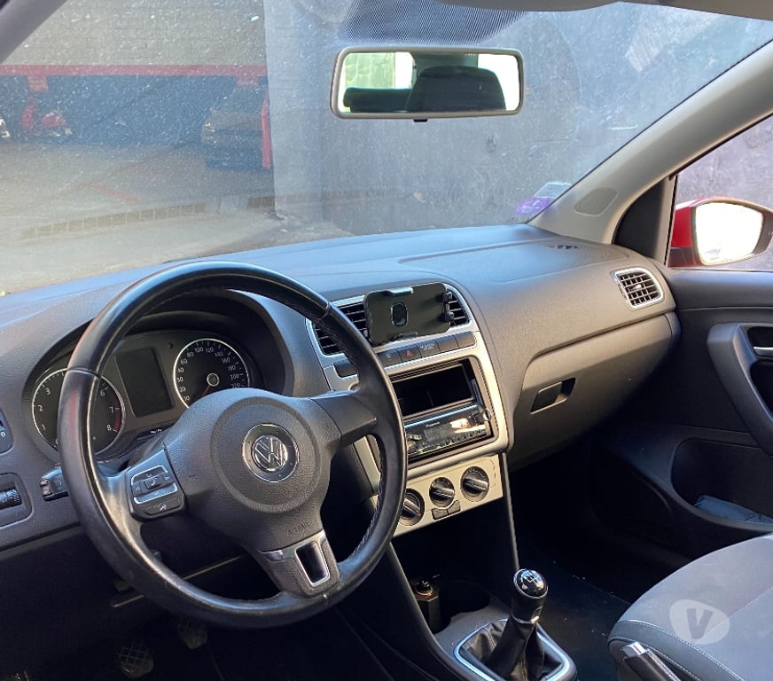 Voiture d'occasion Bouches-du-Rhône Marseille - Photos Vivastreet Vends Volkswagen Polo V 1.2 60ch Style Rouge