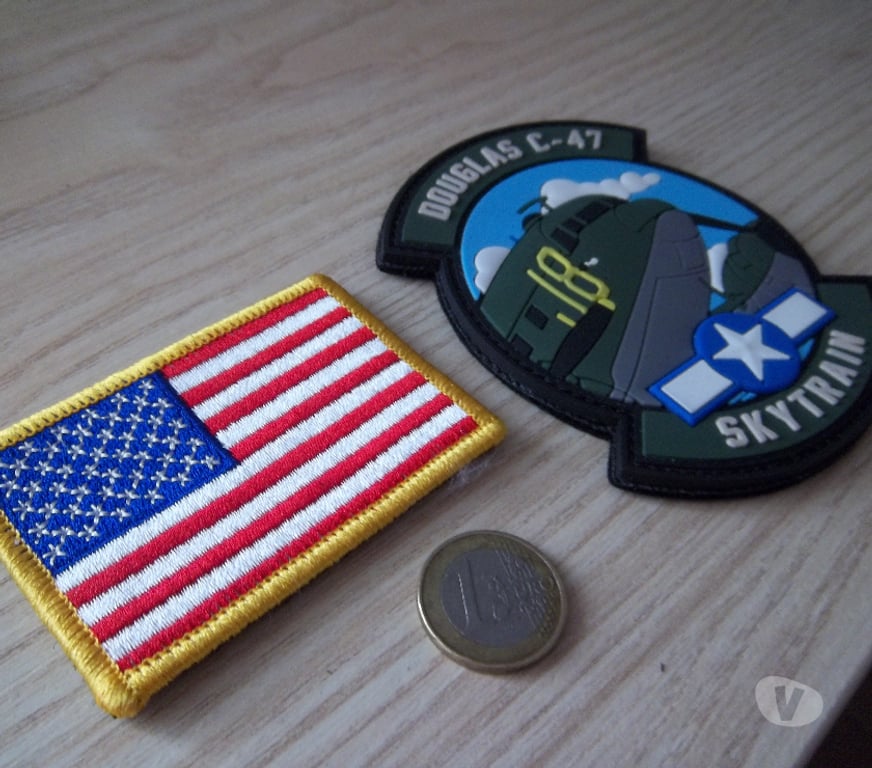 Collection Manche Valognes - 50700 - Photos Vivastreet lot écussons collection Normandie Douglas C47 D