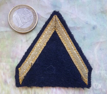 Collections Valognes Manche - Photos Vivastreet grade militaire 1ére classe modéle 45 à crochets