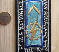 écusson militaire école nationale technique