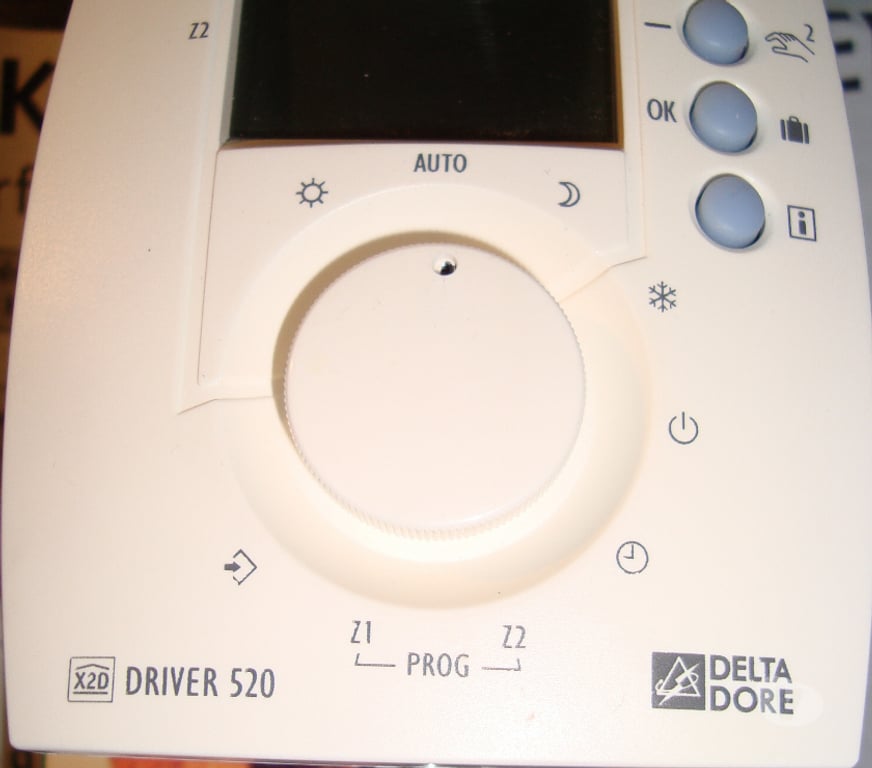  Loiret Orleans - Photos Vivastreet PROGRAMMATEUR DRIVER 520 DELTA DORE NEUF