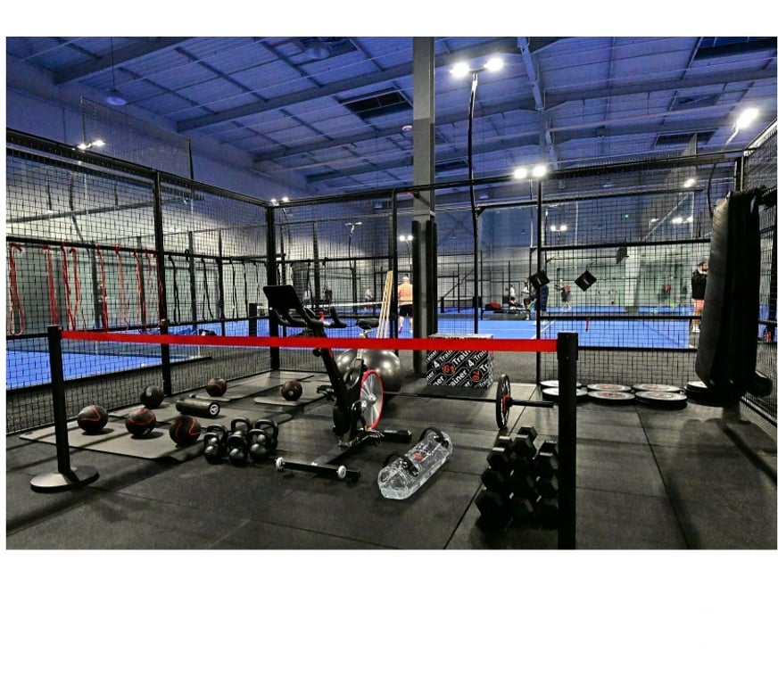 Evenements sportifs Haut-Rhin Kingersheim - 68260 - Photos Vivastreet Une partie pour 4 personnes à CASA PADEL KINGERSHEIM