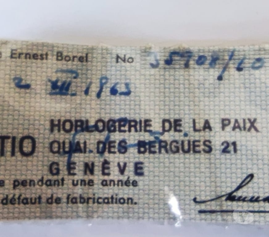 Collection Val-d'Oise Bernes sur Oise - 95340 - Photos Vivastreet TOP : Montre Ancienne ERNEST BOREL OR 18K 1940-1960