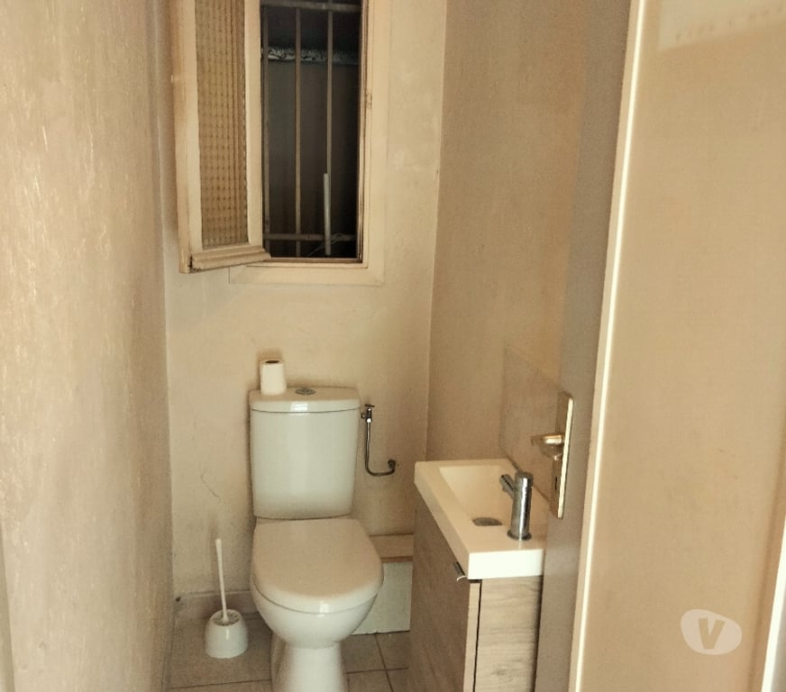 Appartements à vendre Alpes-Maritimes Antibes - 06600 - Photos Vivastreet Antibes Centre - Vaste 2 3 pièces avec garage