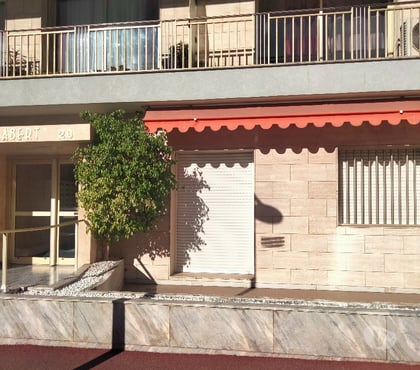 Vente Appartement Antibes Alpes-Maritimes - Photos Vivastreet Antibes Centre - Vaste 2 3 pièces avec garage