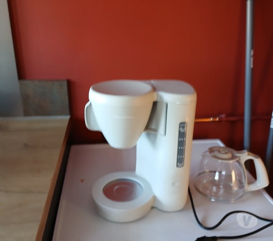 Electroménager occasion Doubs Besancon - 25000 - Photos Vivastreet Vends Cafetière Moulinex