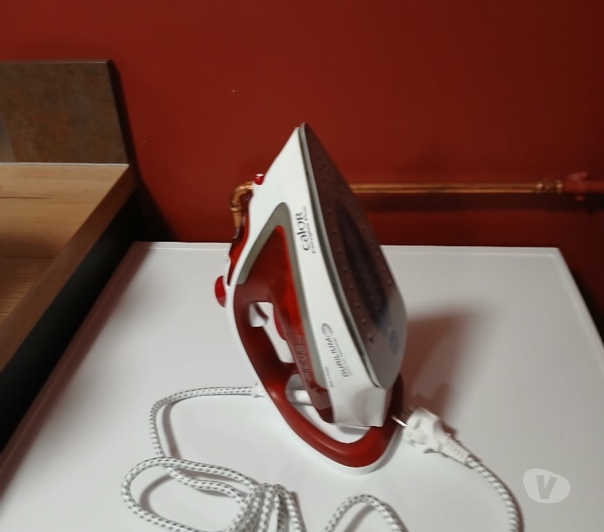 Electroménager occasion Doubs Besancon - 25000 - Photos Vivastreet Vends Fer à repasser Calor