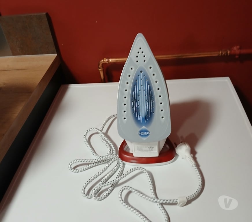 Electroménager occasion Doubs Besancon - 25000 - Photos Vivastreet Vends Fer à repasser Calor