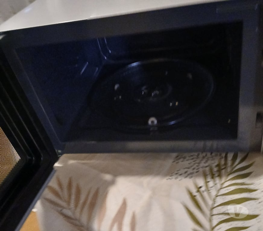 Electroménager occasion Doubs Besancon - 25000 - Photos Vivastreet Vends Micro-ondes