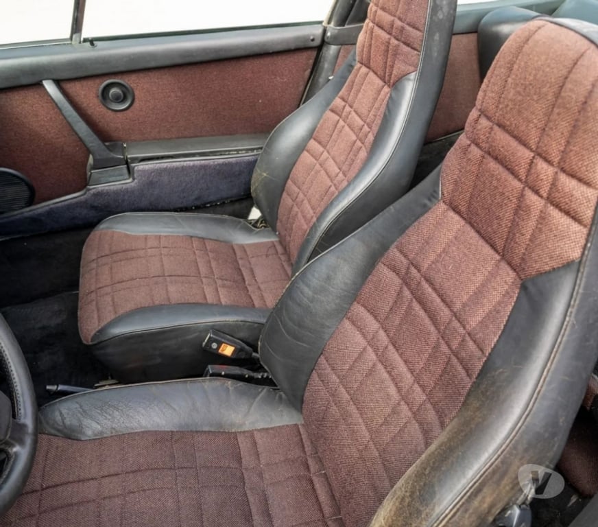 Voiture de collection Allier Villefranche d'Allier - Photos Vivastreet 1976 Porsche 911S Targa projet de restauration