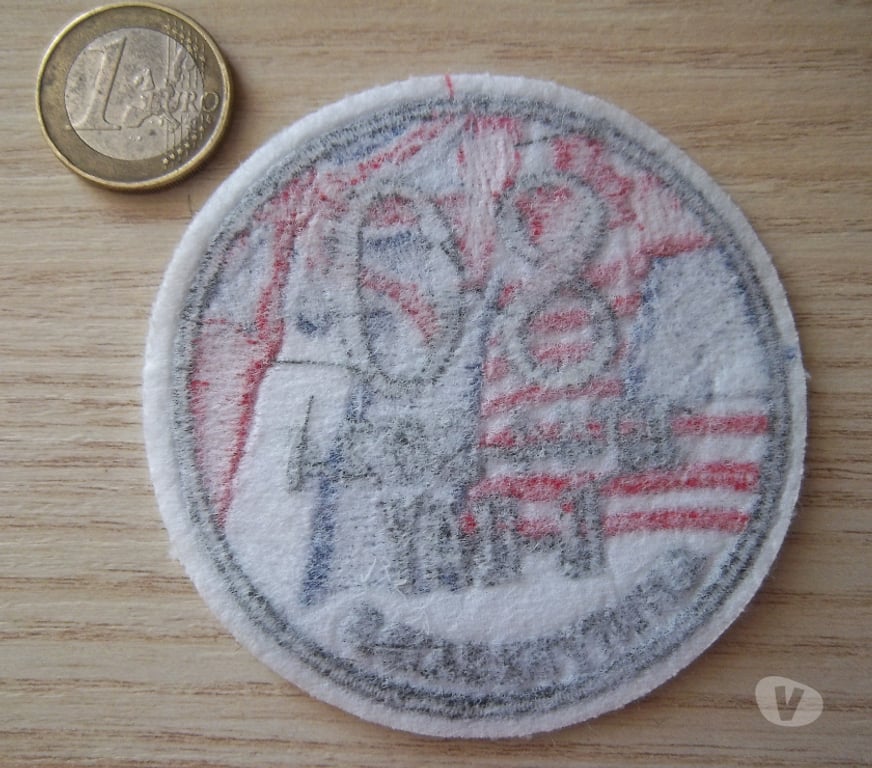 Collection Manche Valognes - 50700 - Photos Vivastreet écusson libération collection 80 éme anniversaire 1944