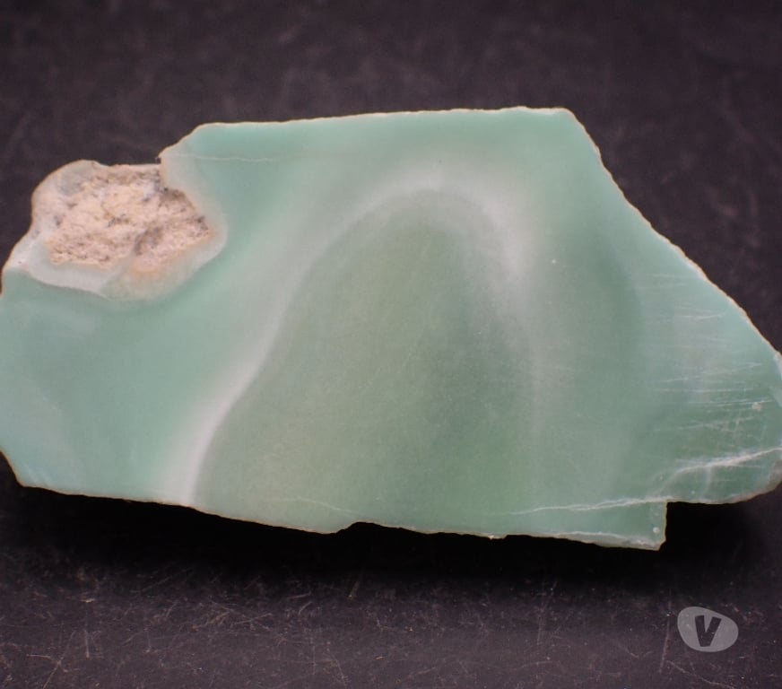 Collection Meurthe-et-Moselle Bertrichamps - 54120 - Photos Vivastreet Aragonite cuprifère polie d’un coté , Ariège