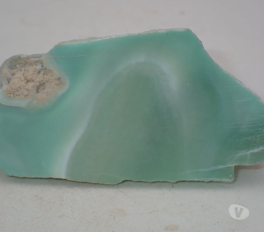 Collection Meurthe-et-Moselle Bertrichamps - 54120 - Photos Vivastreet Aragonite cuprifère polie d’un coté , Ariège