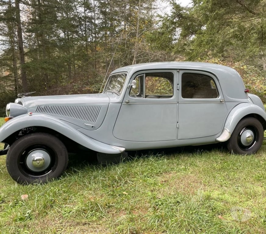 Voiture d'occasion Nord Lille - Photos Vivastreet 1955 Citroen Traction Avant 11B
