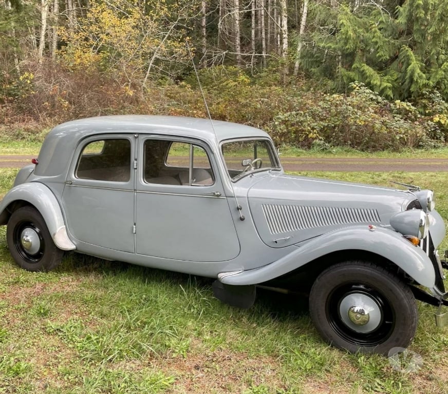 Voiture d'occasion Nord Lille - Photos Vivastreet 1955 Citroen Traction Avant 11B