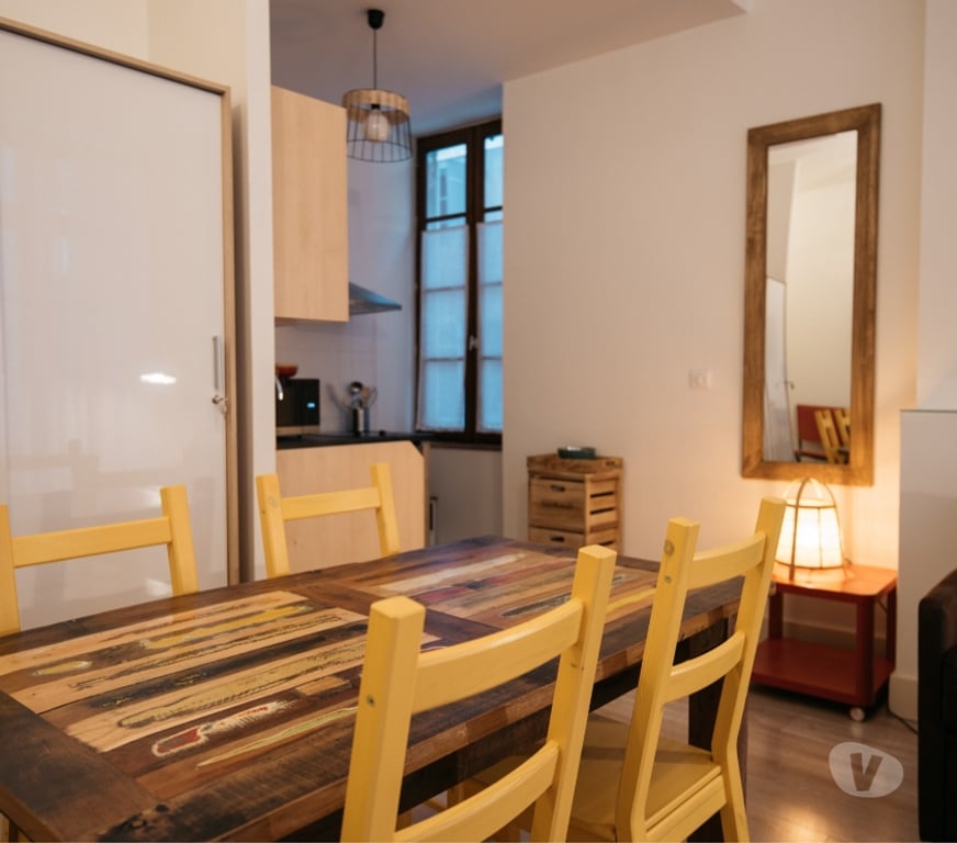 Appartement meublé Charente-Maritime La Rochelle - 17000 - Photos Vivastreet T2; HYPER CENTRE, PROCHE MARCHE