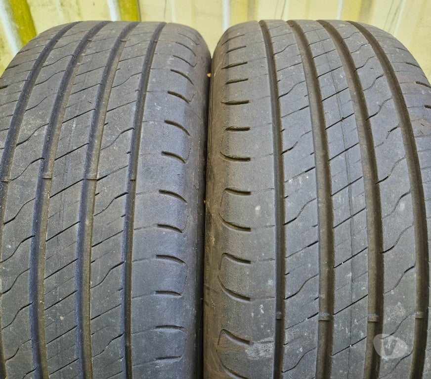 Pièces et services auto Loire St Etienne - Photos Vivastreet 2 roues été 205 55 16 91H Renault Megane envoi possible