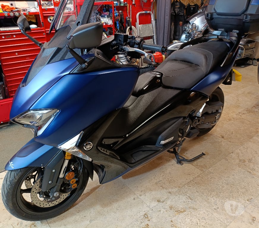 Scooter occasion Var Vidauban - 83550 - Photos Vivastreet Yamaha T MAX 530 DX 2018 4160 kilomètres d'origine.