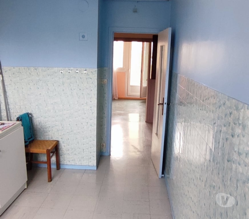 Appartements à vendre Isère Grenoble - Photos Vivastreet Vends appartement f4