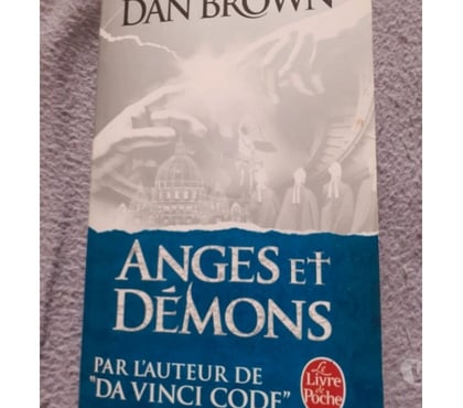 Livres Marchezais Eure-et-Loir - Photos Vivastreet Anges et Démons