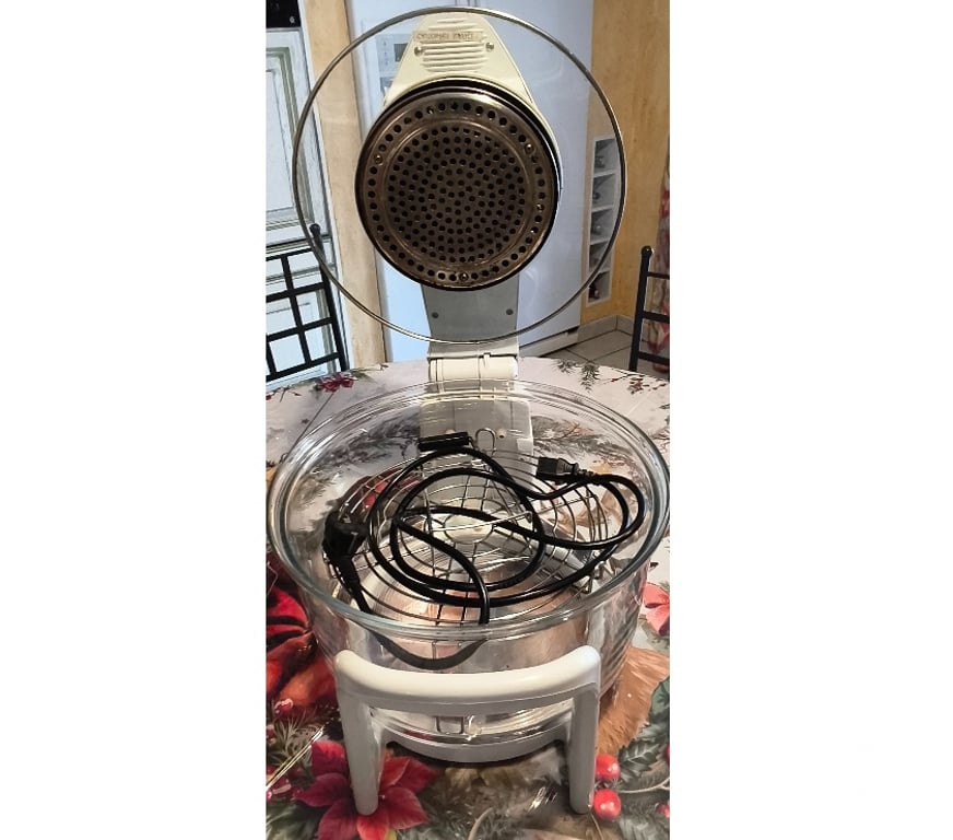 Electroménager occasion Savoie La Motte Servolex - 73290 - Photos Vivastreet FOUR CYCLONE MULTIFONCTION