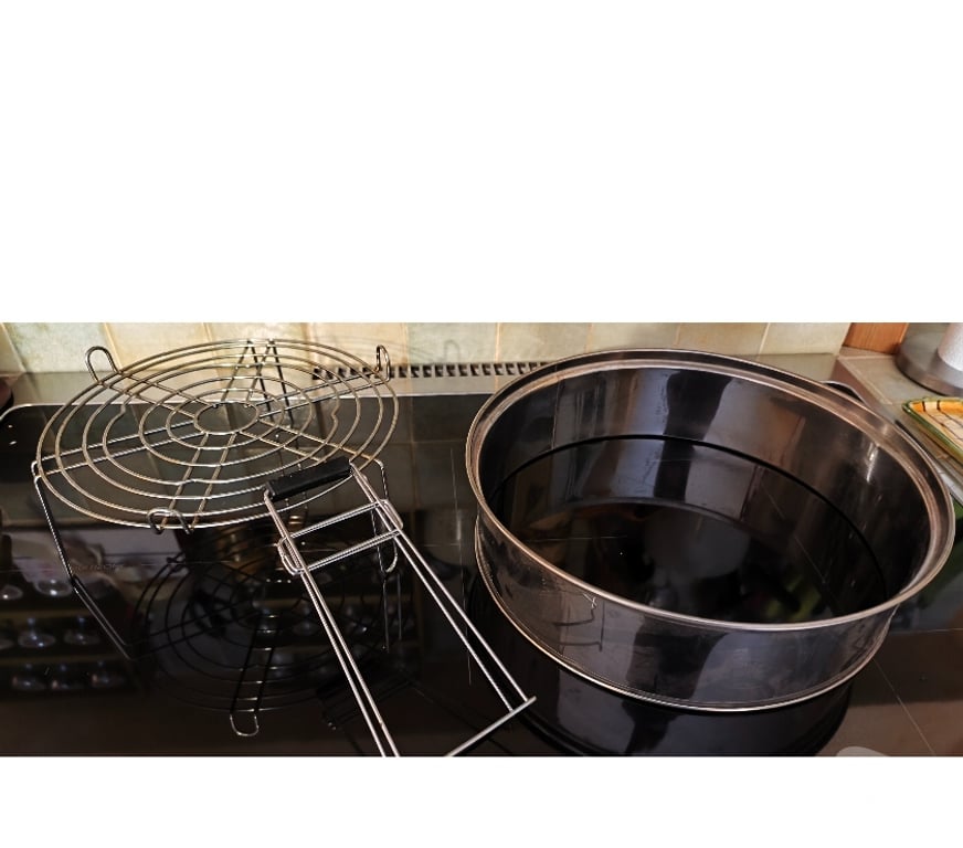 Electroménager occasion Savoie La Motte Servolex - 73290 - Photos Vivastreet FOUR CYCLONE MULTIFONCTION