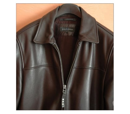 Vêtements occasion Buxerolles Vienne - Photos Vivastreet Veste blouson Cuir marque originale Chevignon® Neuf