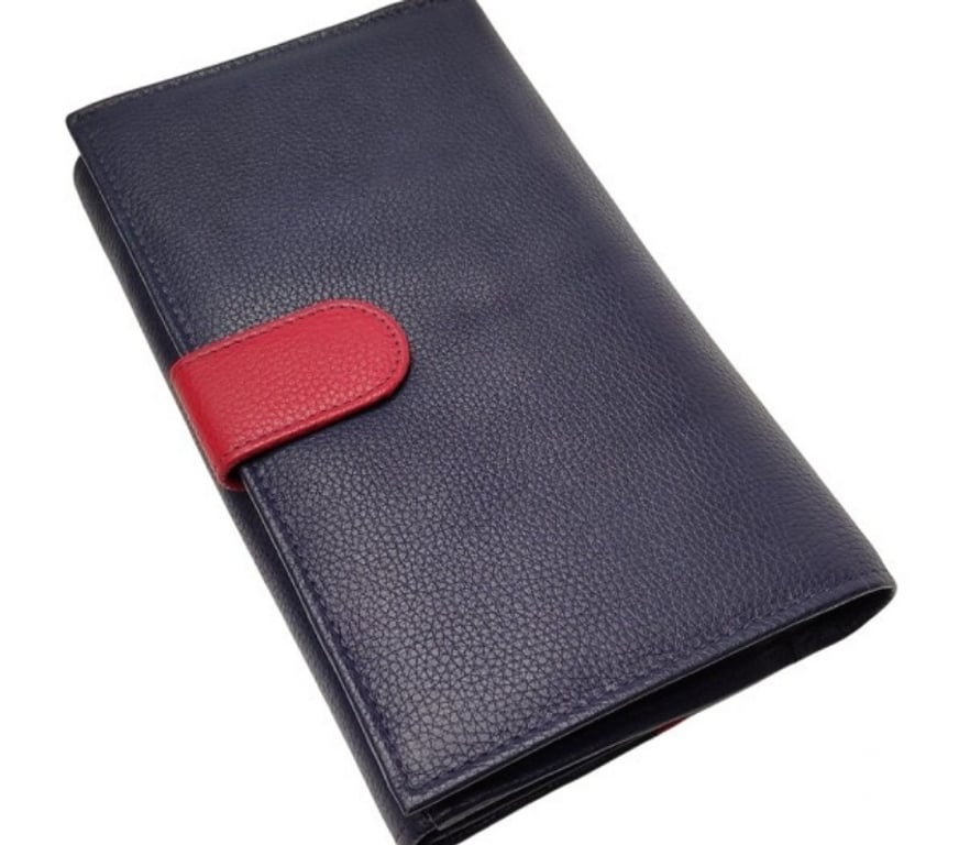 Accessoires - Bagagerie Oise Beauvais - 60000 - Photos Vivastreet Grand portefeuille femme cuir