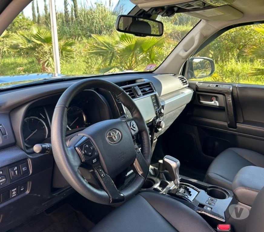 Voiture d'occasion Bouches-du-Rhône Marseille - Photos Vivastreet 🚗 Toyota 4Runner TRD Off-Road 2024 – Déjà en Algérie