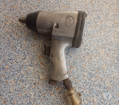 Bricolage - Jardin - Outillage Nuits St Georges Côte-d'Or - Photos Vivastreet clef a choc d occasion