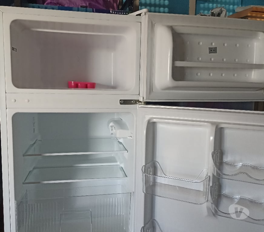 Electroménager occasion Seine-Saint-Denis St Ouen - 93400 - Photos Vivastreet Réfrigérateur compact essentiel classe A