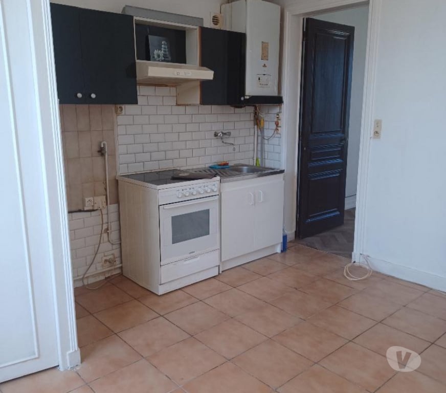 Location appartement Calvados Caen - 14000 - Photos Vivastreet APPARTEMENT T2CAEN