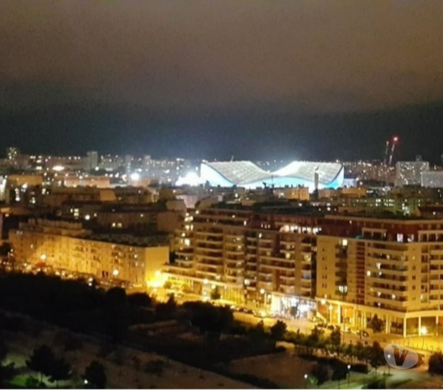 Appartement meublé Bouches-du-Rhône Marseille - Photos Vivastreet T3 4 90m2 Dernier étage Vue et Luminosité Exceptionnelles