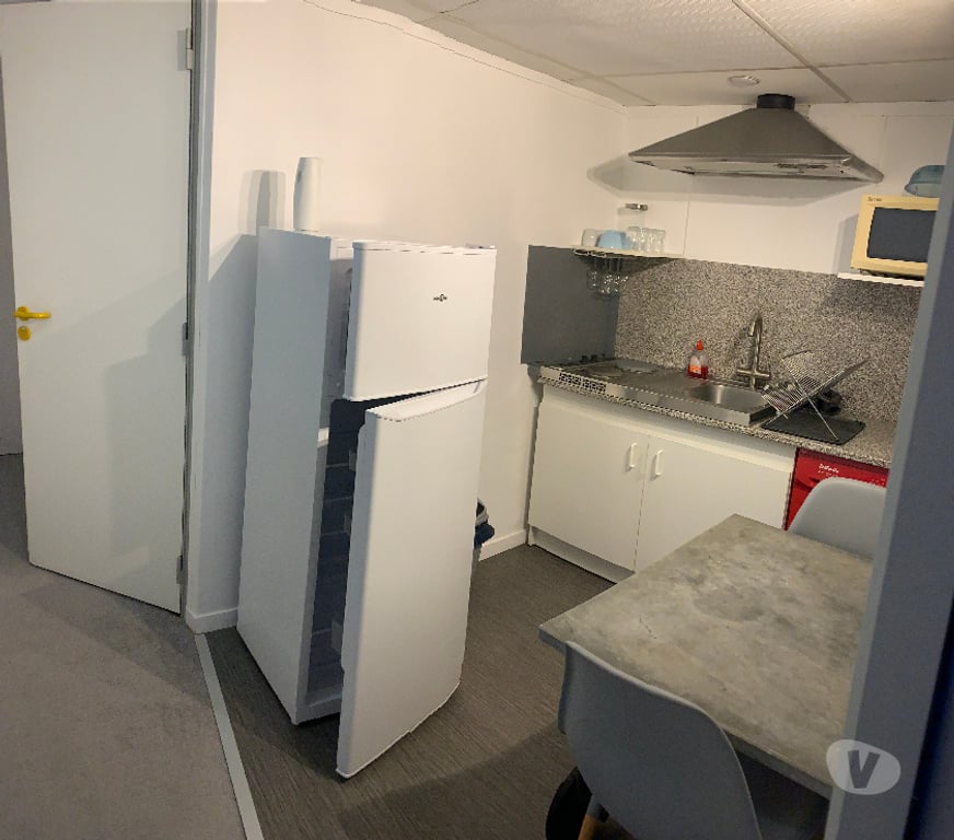 Appartement meublé Finistère Brest - Photos Vivastreet STUDIO MEUBLE DANS UN ECRIN DE VERDURE