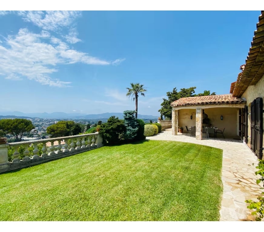 Vente Maison Alpes-Maritimes Mougins - 06250 - Photos Vivastreet VLLA 204 m2 VUE MER PANORAMIQUE PISCINE POOL HOUSE GARAGE