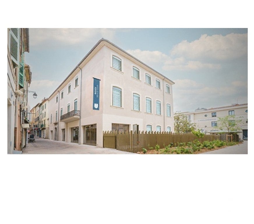 Spectacles Var Draguignan - Photos Vivastreet 2 places " Le Phare Rembrandt " Musée Beaux-arts Draguignan