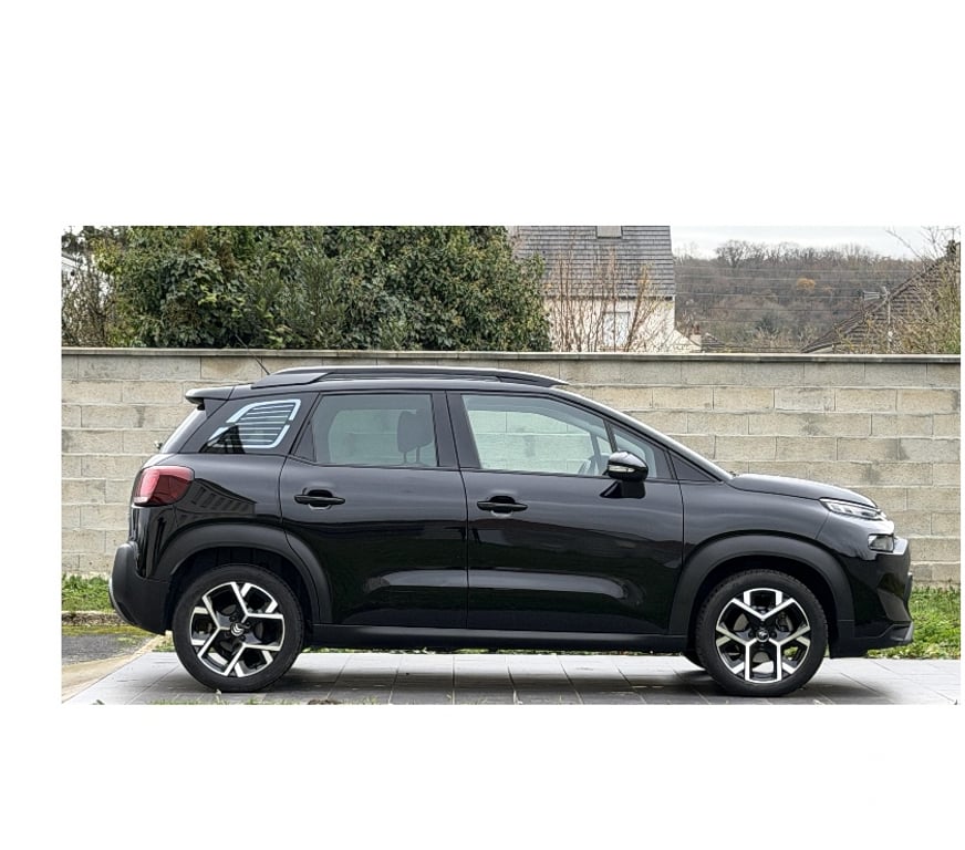 Voiture d'occasion Oise Nogent sur Oise - 60180 - Photos Vivastreet CITROEN C3 AIRCROSS SHINE PACK 110 CH ESSENCE BVM6 AN 2023