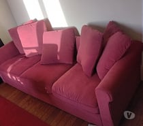 Canapé 3 places en très bon état- 300 euros