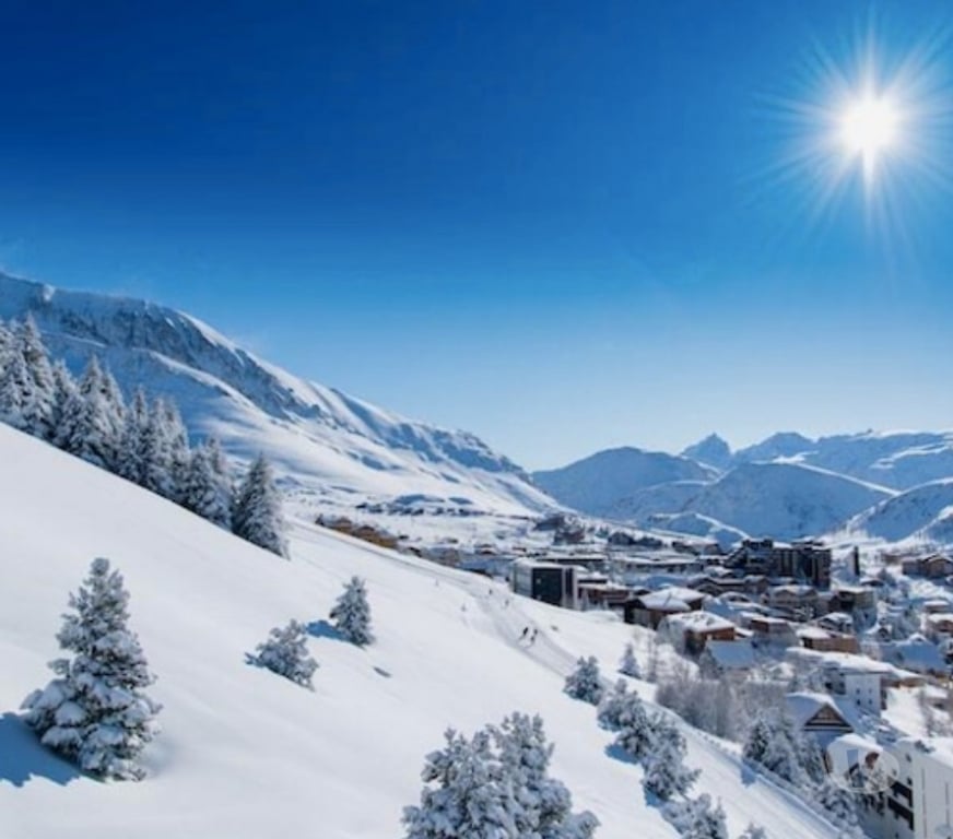 location saisonniere Isère L'Alpe d'Huez - 38750 - Photos Vivastreet LOCATION à alpe d'Huez