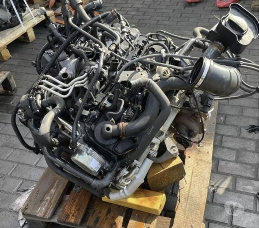 Pièces et services auto Paris Paris 1er ardt - 75001 - Photos Vivastreet Moteur VOLKSWAGEN 2.0 TDi code : CKT CKTB complet, garantie