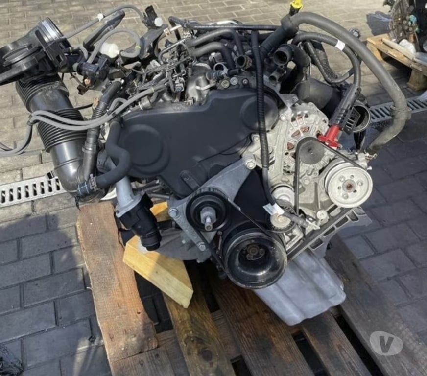 Pièces et services auto Paris Paris 1er ardt - 75001 - Photos Vivastreet Moteur VOLKSWAGEN 2.0 TDi code : CKT CKTB complet, garantie