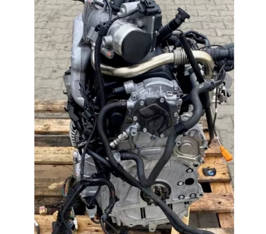 Pièces et services auto Paris Paris 1er ardt - 75001 - Photos Vivastreet Moteur VOLKSWAGEN 2.5 TDI code : BPC complet, garantie