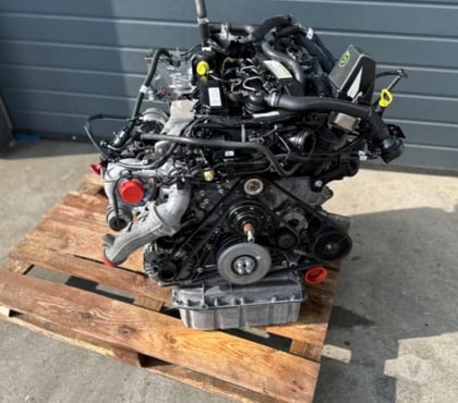 Photos Vivastreet Moteur Mercedes-Benz 2.2CDI code : 651.955 complet, garantie